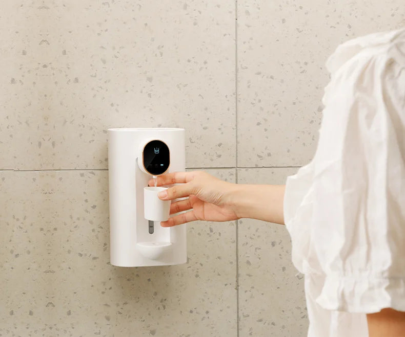 Wall Mounted Smart Mouthwash Dispenser with 2 Magnetic Cups USB-C Rechargeable Mouth Wash Machine For Household Bathroom