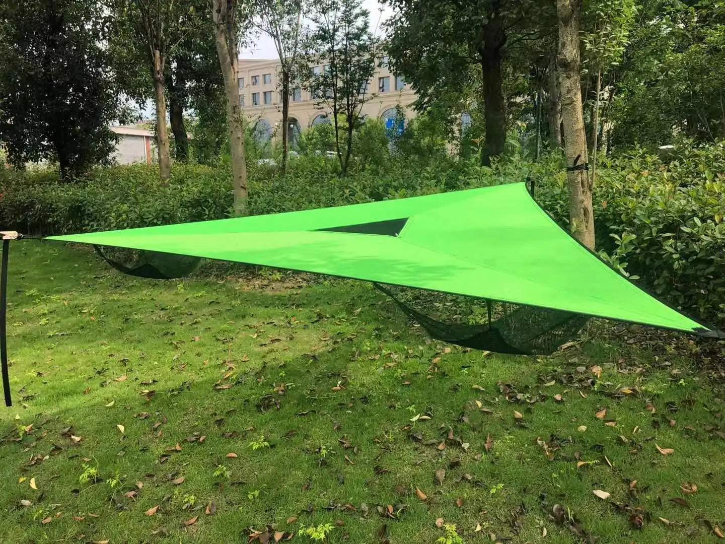 Portable Triangle Hammock – Outdoor & Garden Relaxation